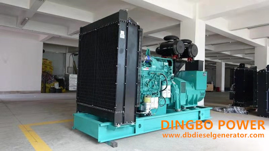 Water-cooled generator