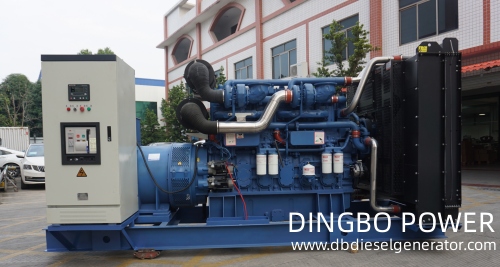 The function of storage battery in diesel generator