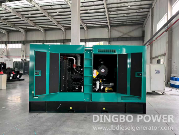 Dingbo Exported a 400kW Cummins Generator Set to Dubai