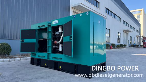 Cummins 252kW Silent Diesel Generator For Hospitals, Data centers, and Residential Areas Cummins 252kW Silent Diesel Generator For Hospitals, Data centers, and Residential Areas
