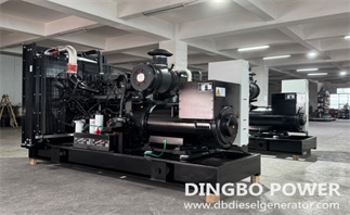 How to Choose Between External Tanks and Base Tanks for Diesel Generator Sets?